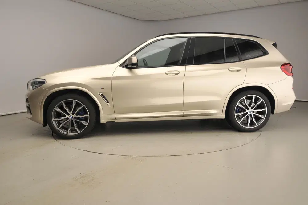 BMW X3 M40d xDrive uit 2019, foto 2
