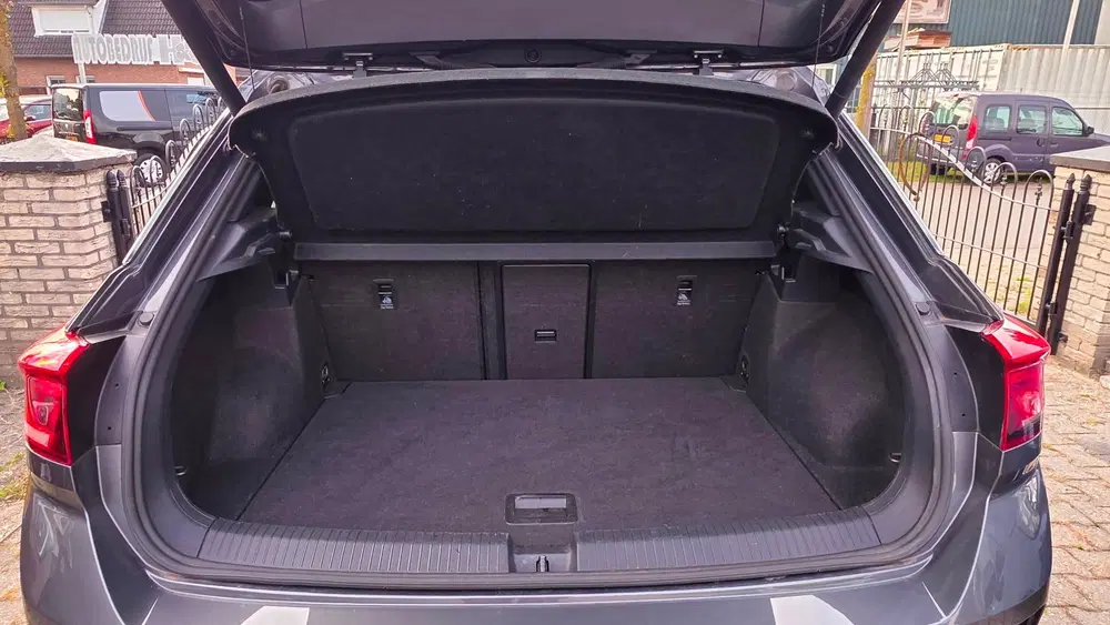 Volkswagen T-Roc 2.0 TSI 4Motion Sport Business R uit 2019, foto 11