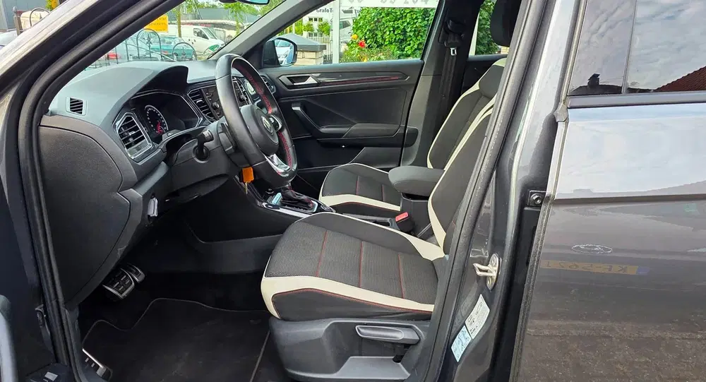 Volkswagen T-Roc 2.0 TSI 4Motion Sport Business R uit 2019, foto 7