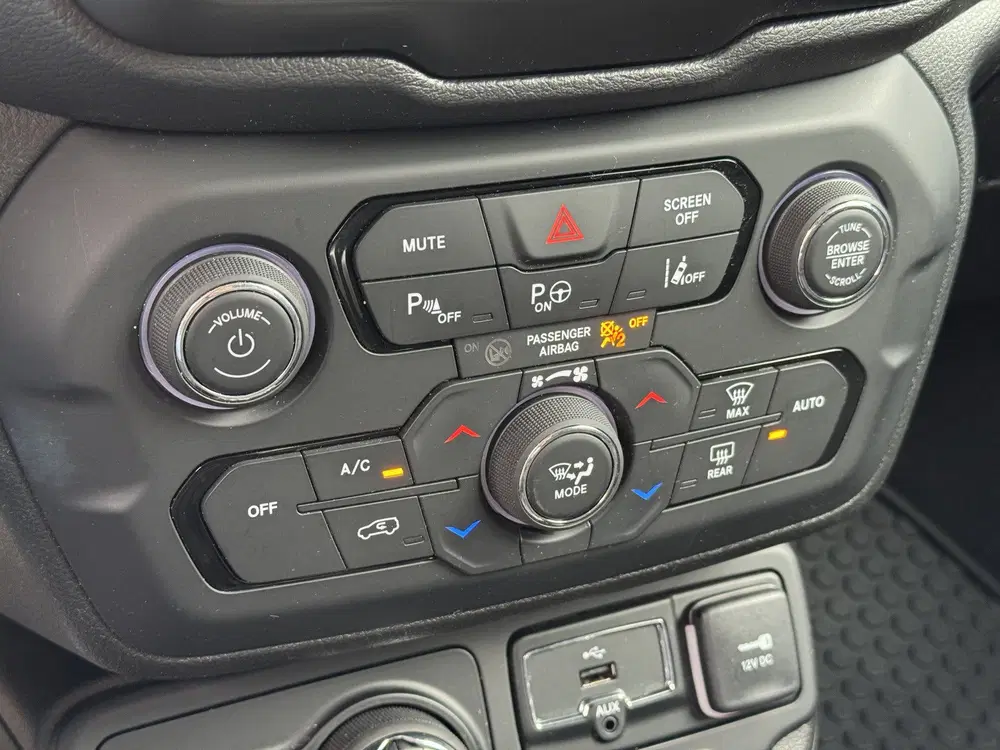 Jeep Renegade 4xe 240 Plug-in Hybrid Electric S * Achter uit 2022, foto 15