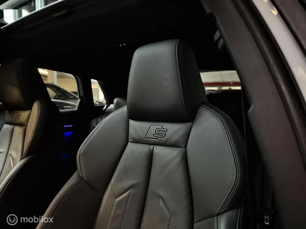 Audi A3 45 TFSIe S-Line Competition uit 2022, foto 14