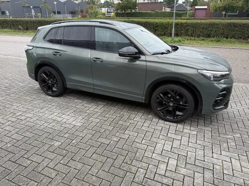 Volkswagen Tiguan 1.5 eTSI R-Line uit 2024, foto 11