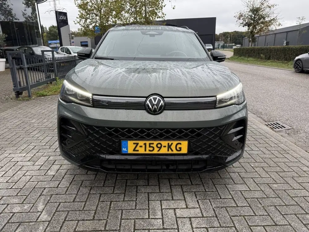 Volkswagen Tiguan 1.5 eTSI R-Line uit 2024, foto 4
