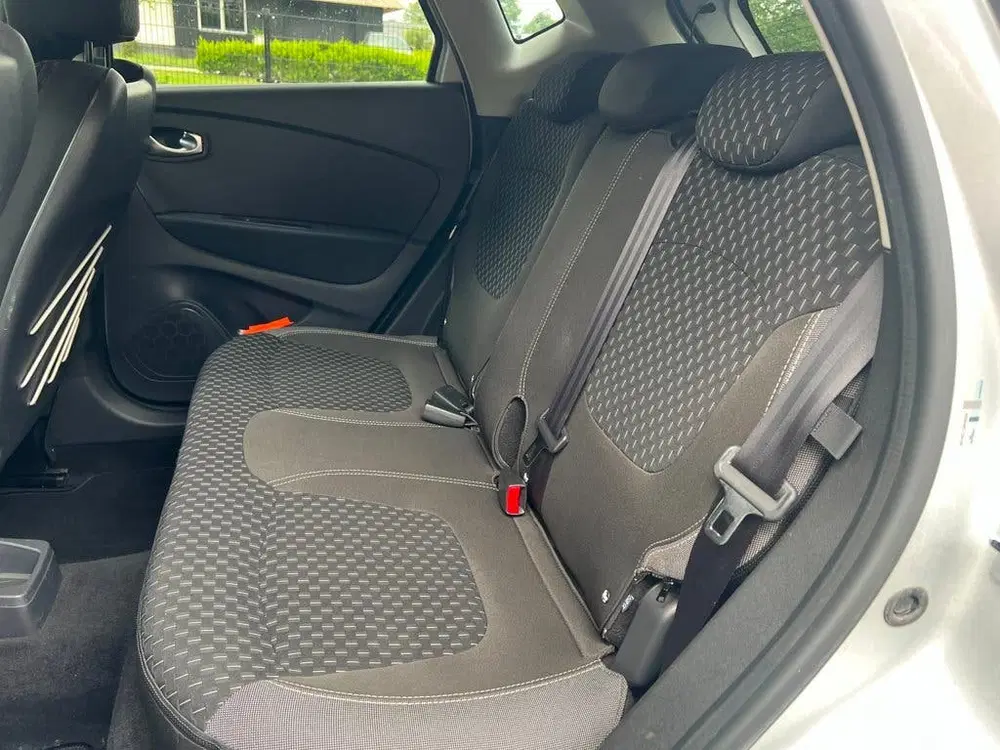 Renault Captur 1.3 TCe Intens AUTOMAAT uit 2019, foto 12