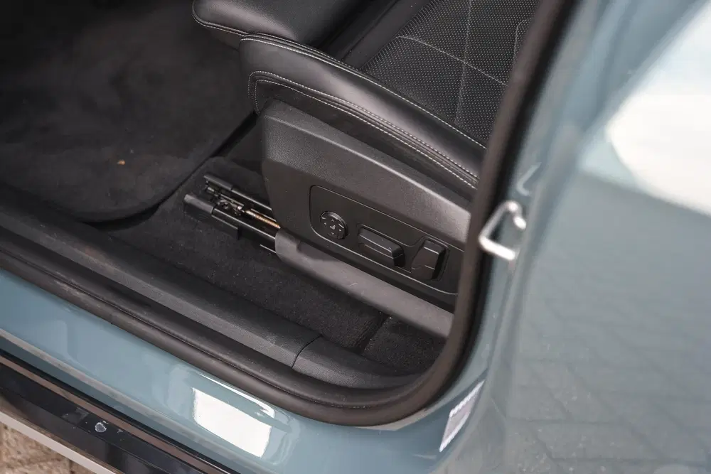 BMW iX1 eDrive20 xLine uit 2024, foto 12