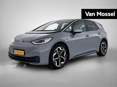 Volkswagen ID.3 First Plus 58 kWh uit 2020