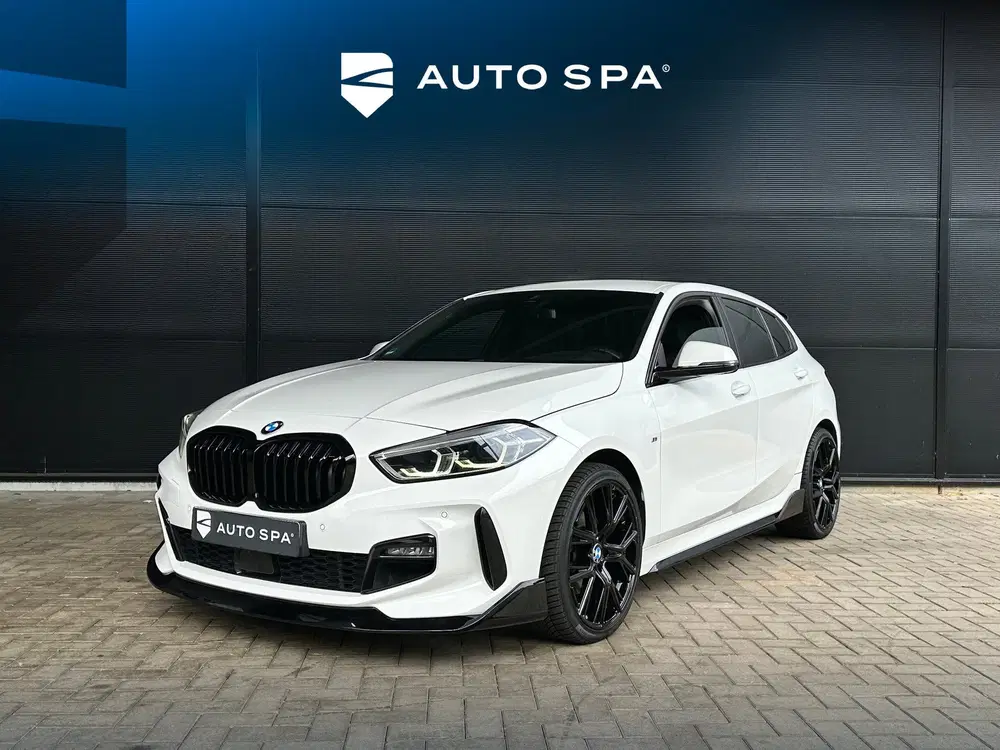 BMW 1-serie 118i uit 2020