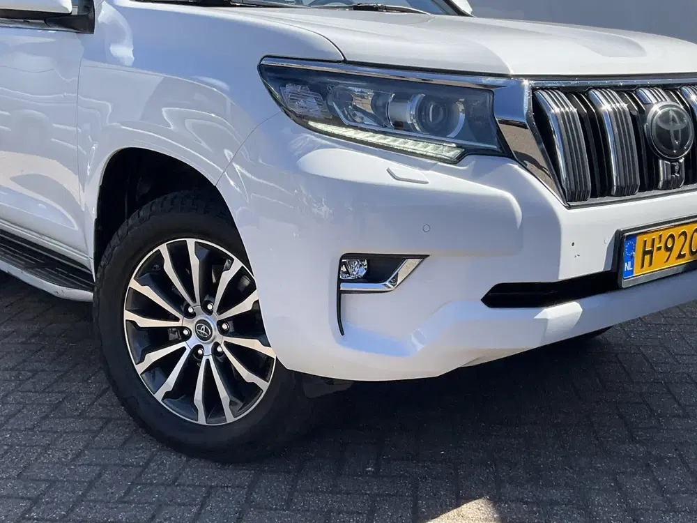 Toyota Land Cruiser 5-Pers 2.8 D-4D Professional 5p. 360° L uit 2020, foto 15