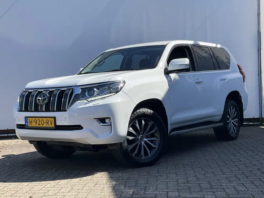 Toyota Land Cruiser 5-Pers 2.8 D-4D Professional 5p. 360° L uit 2020, foto 9