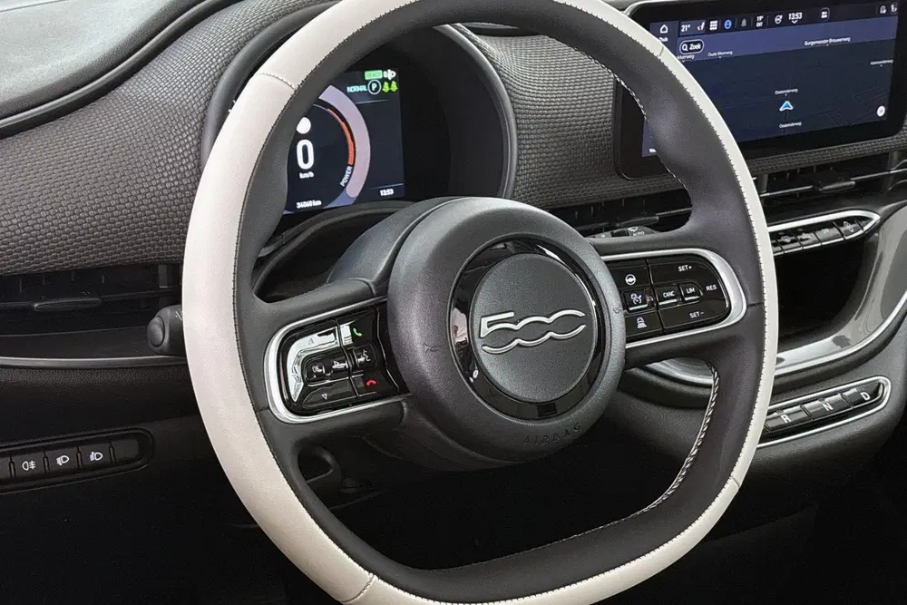 Fiat 500 La Prima 42 kWh Pano Leder Stoelverwarming uit 2024, foto 13
