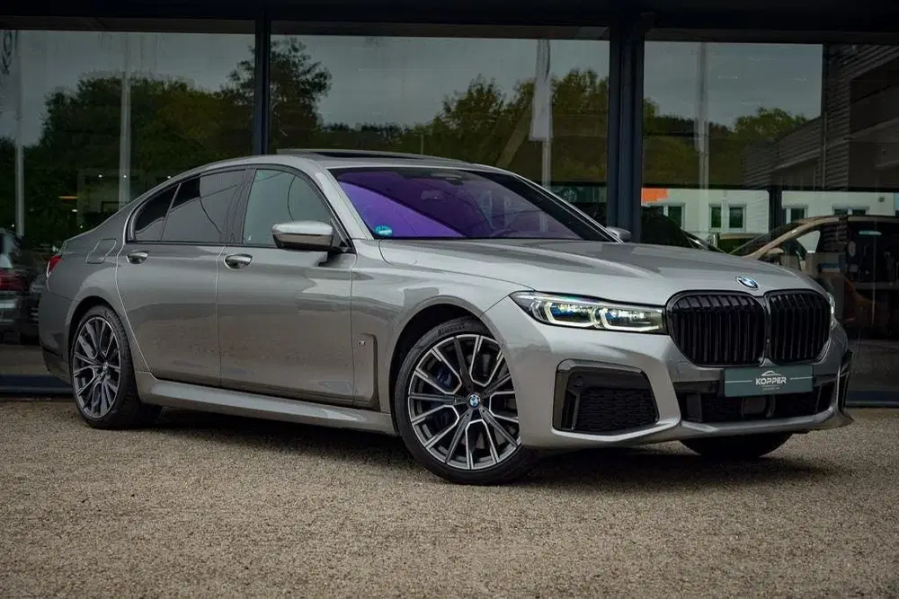 BMW 7-serie 745e High Executive uit 2020, foto 12