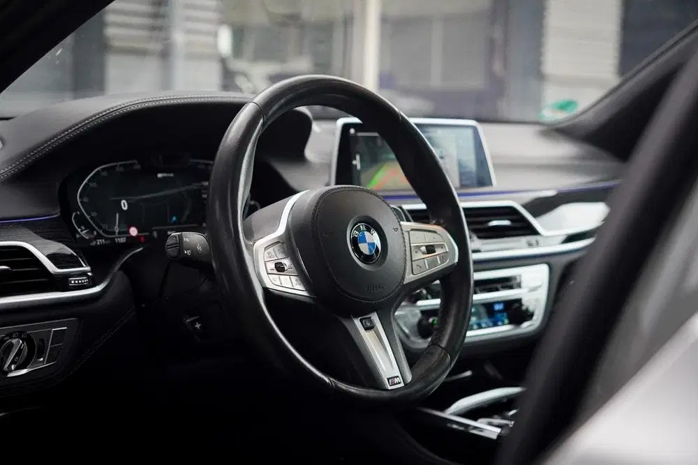 BMW 7-serie 745e High Executive uit 2020, foto 6