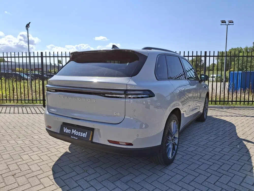Leapmotor C10 Design 69.9 kWh uit 2025, foto 6