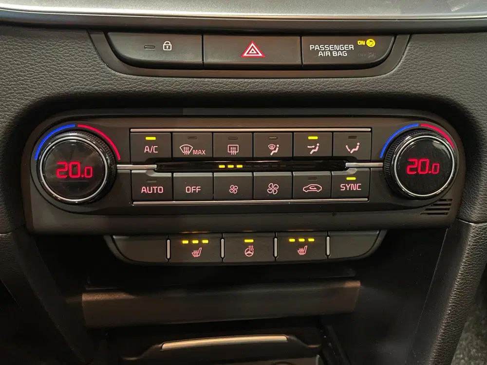 Kia Ceed 1.0 T-GDi DynamicLine uit 2023, foto 12