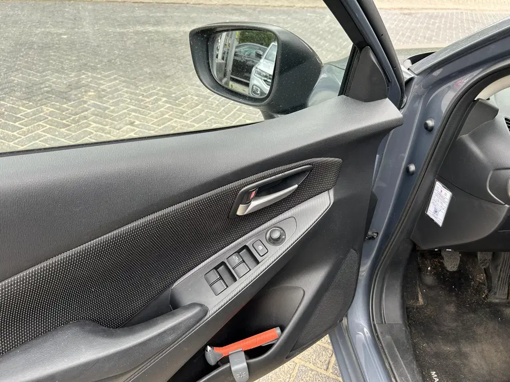 Mazda 2 1.5 Skyactiv-G Sportive uit 2023, foto 12