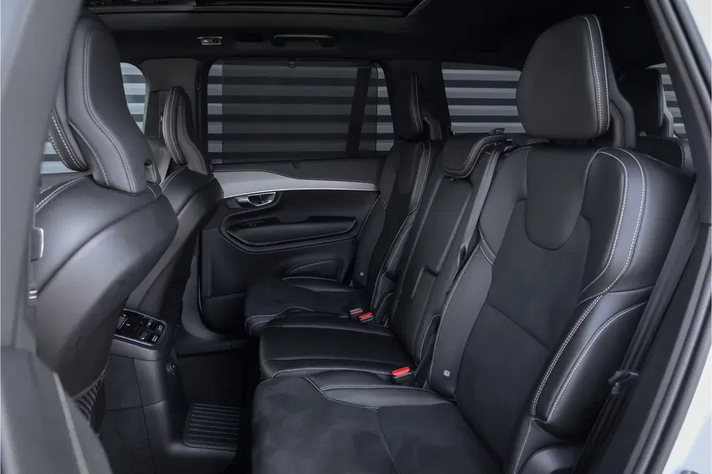 Volvo XC90 T8 Recharge AWD R-Design 22'' uit 2022, foto 10