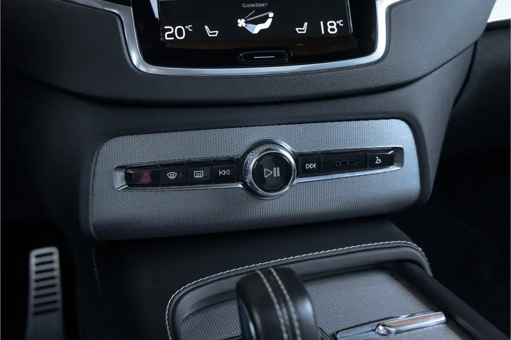 Volvo XC90 T8 Recharge AWD R-Design 22'' uit 2022, foto 15