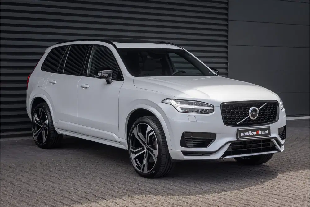 Volvo XC90 T8 Recharge AWD R-Design 22'' uit 2022, foto 4