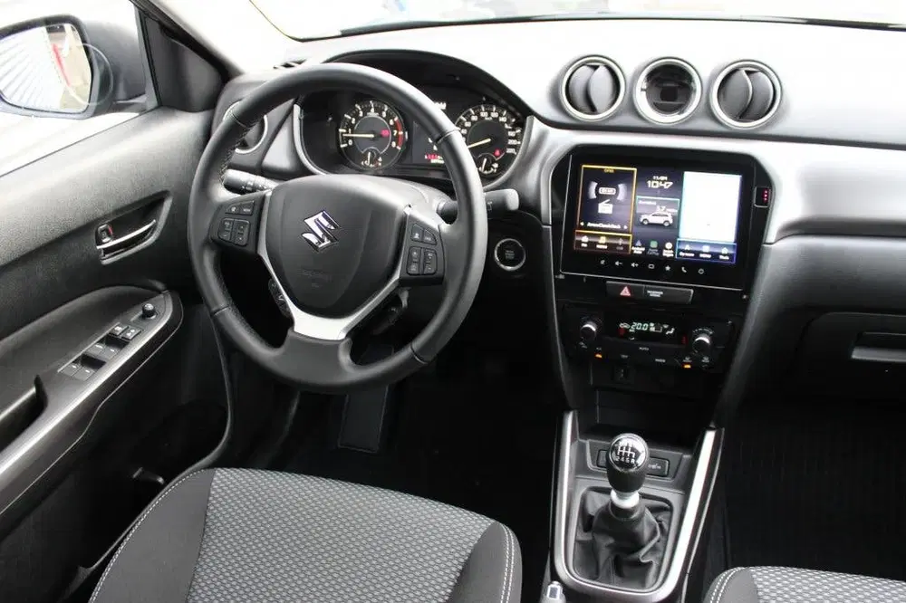Suzuki Vitara 1.4 Boosterjet SmartHybrid Select uit 2025, foto 2