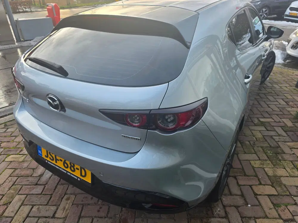 Mazda 3 2.0 e-SkyActiv-G M Hybrid 122 Luxury uit 2020, foto 10