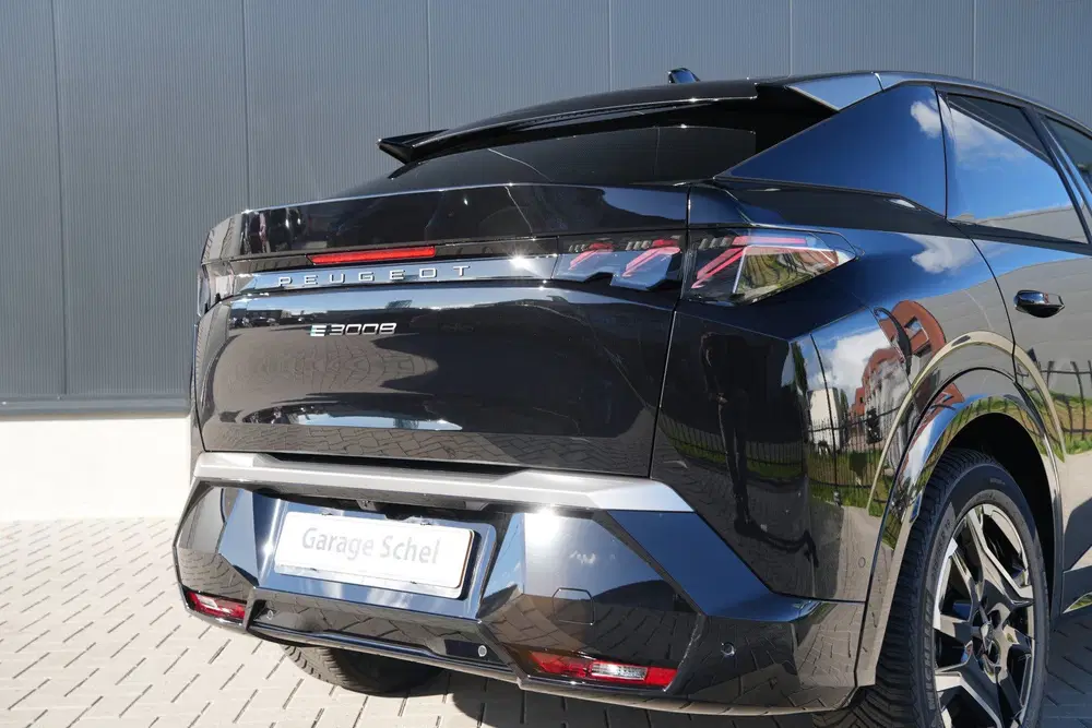 Peugeot 3008 GT Exclusive 210 73 kWh uit 2026, foto 9