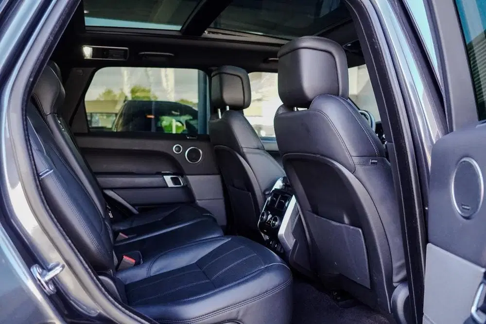 Land Rover Range Rover Sport P400 HSE Dynamic Stealth uit 2021, foto 8
