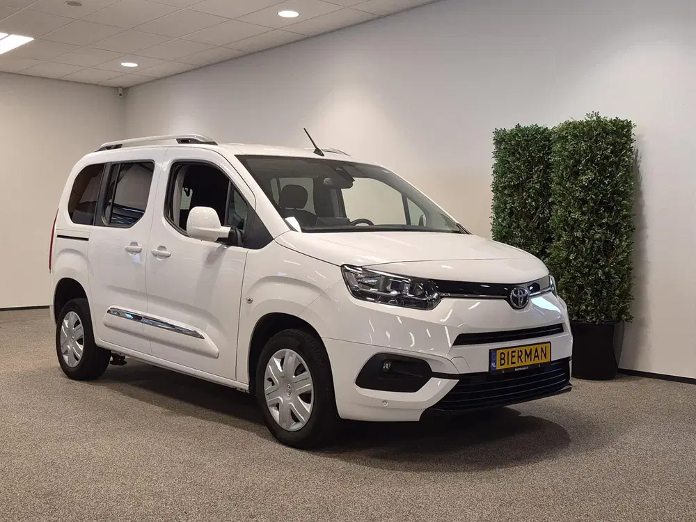 Toyota Proace City L1 Rolstoelauto Automaat 3+1 uit 2021, foto 15