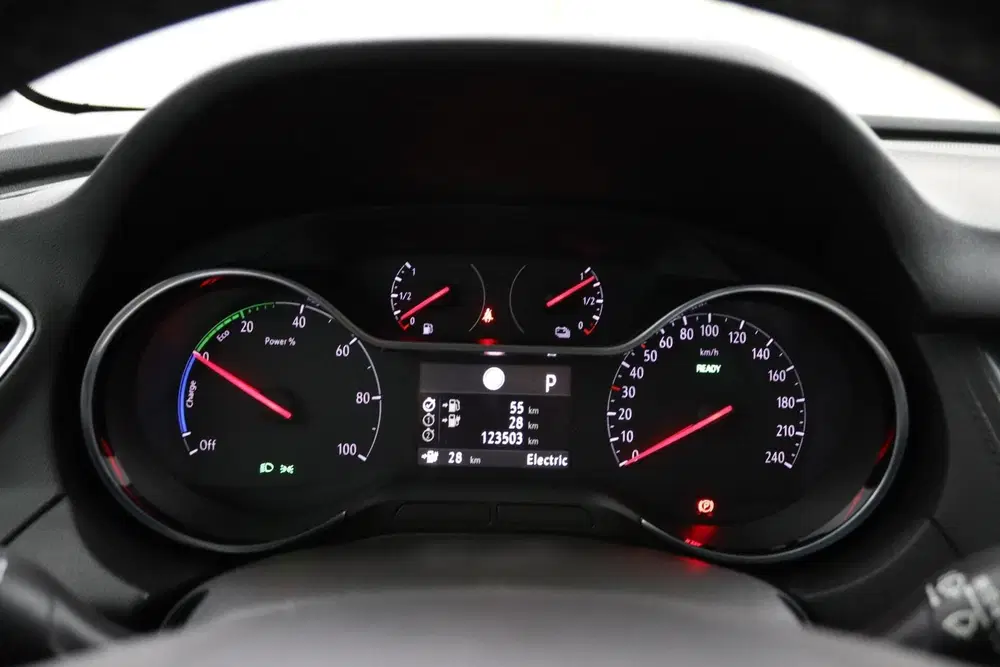 Opel Grandland 1.6 Turbo Hybrid Business Elegance uit 2021, foto 10
