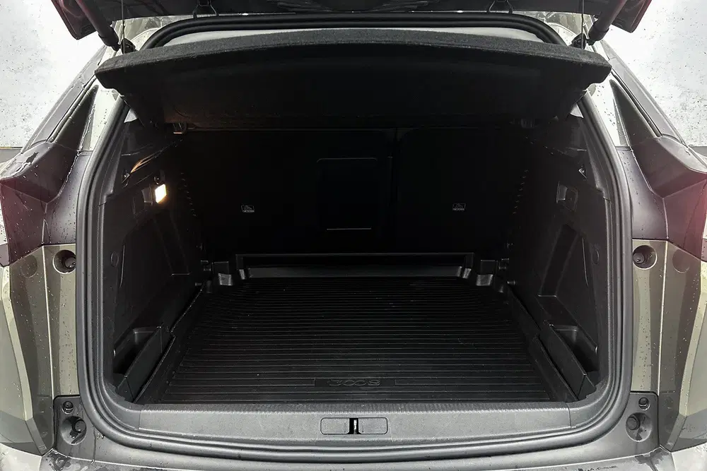 Peugeot 3008 1.2 PureTech Allure uit 2020, foto 13