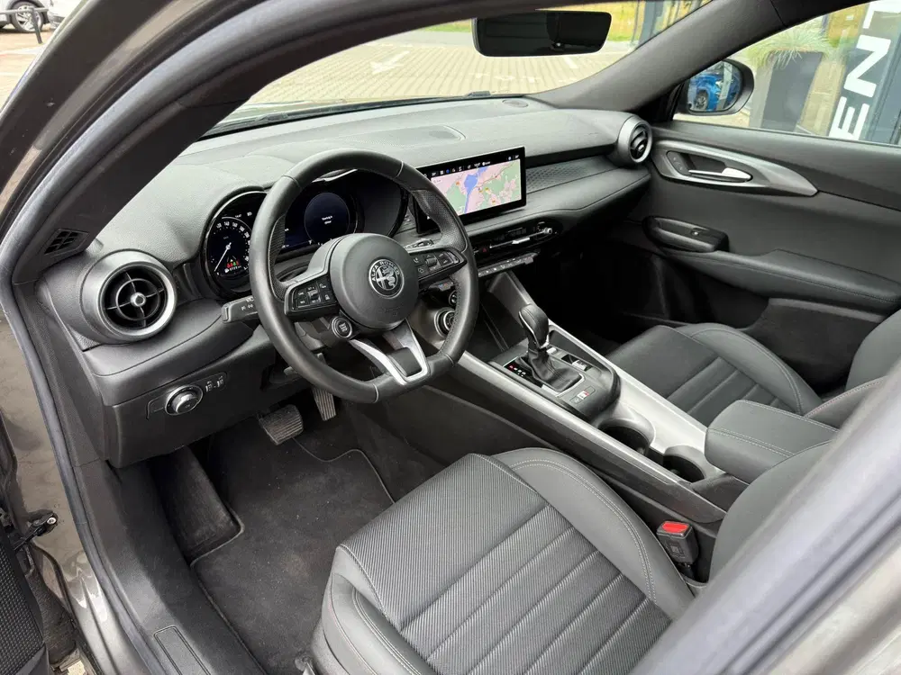 Alfa Romeo Tonale 1.5T Hybrid Sprint *ACC & Navigatie* uit 2023, foto 8