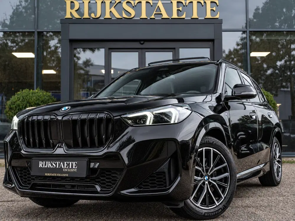 BMW X1 xDrive23i uit 2023