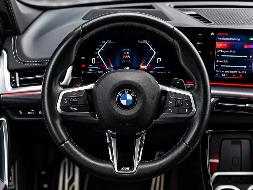 BMW X1 xDrive23i uit 2023, foto 11