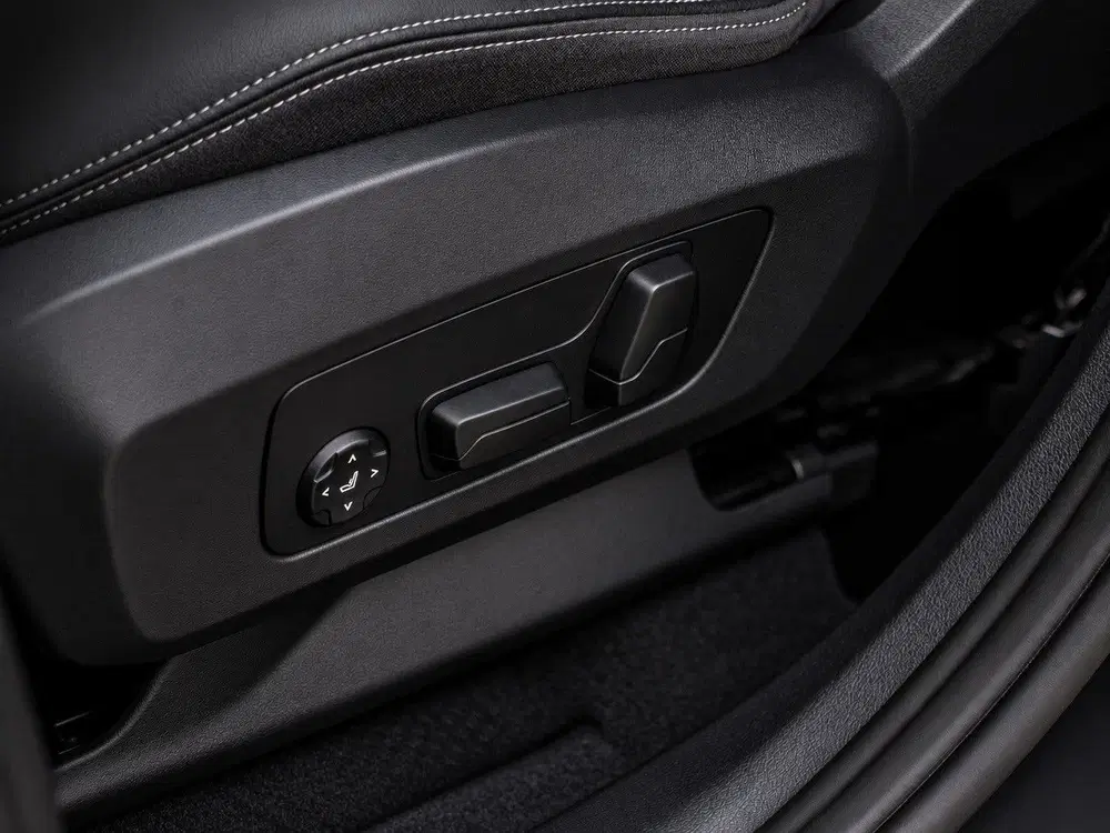 BMW X1 xDrive23i uit 2023, foto 13