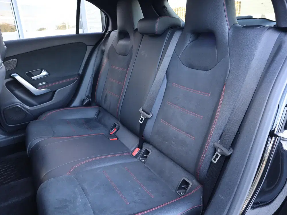 Mercedes-Benz A-Klasse 250 e l Panoramadak l Stoelverwarming uit 2020, foto 10