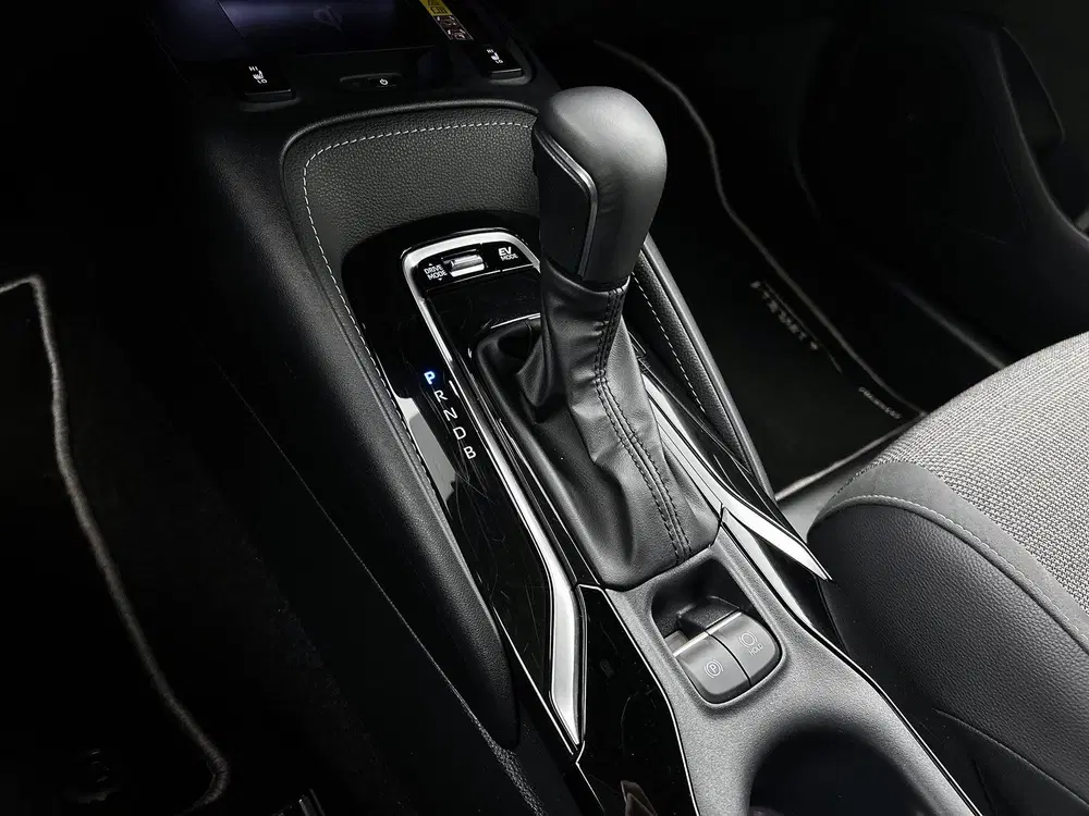 Toyota Corolla Hybrid 140 Dynamic uit 2025, foto 11