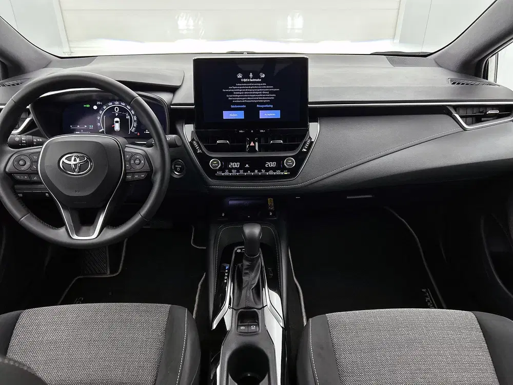 Toyota Corolla Hybrid 140 Dynamic uit 2025, foto 4