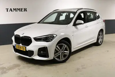 BMW X1 SDRIVE20I HIGH EXEC.M-Sport. -KM:28335 -St uit 2020