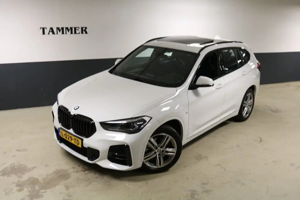 BMW X1 SDRIVE20I HIGH EXEC.M-Sport. -KM:28335 -St uit 2020, foto 2