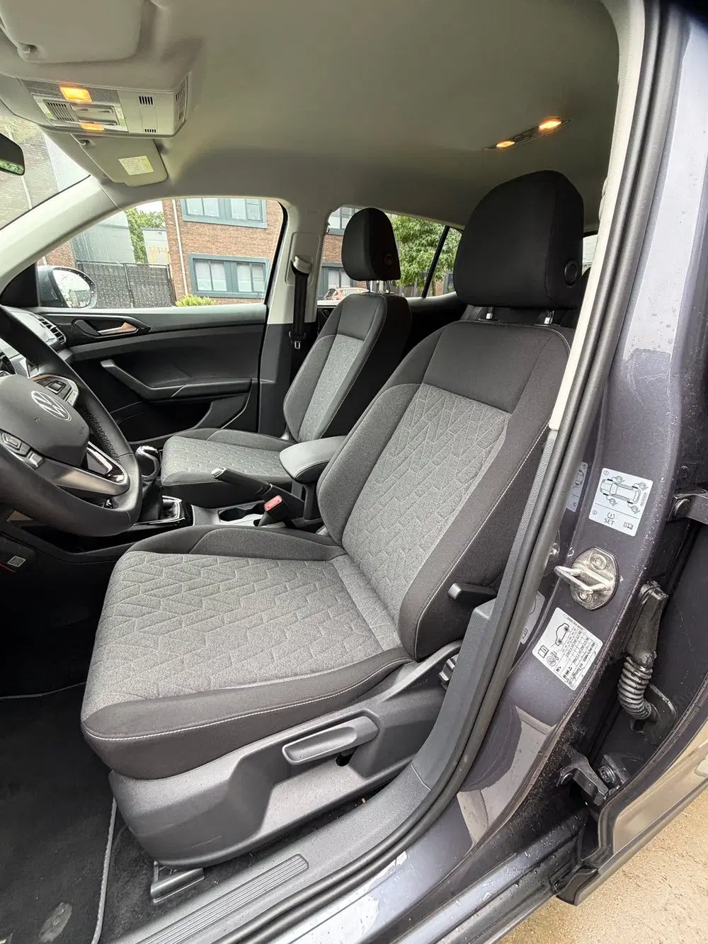 Volkswagen T-Cross 1.0 TSI 2025 Garantie t uit 2025, foto 9