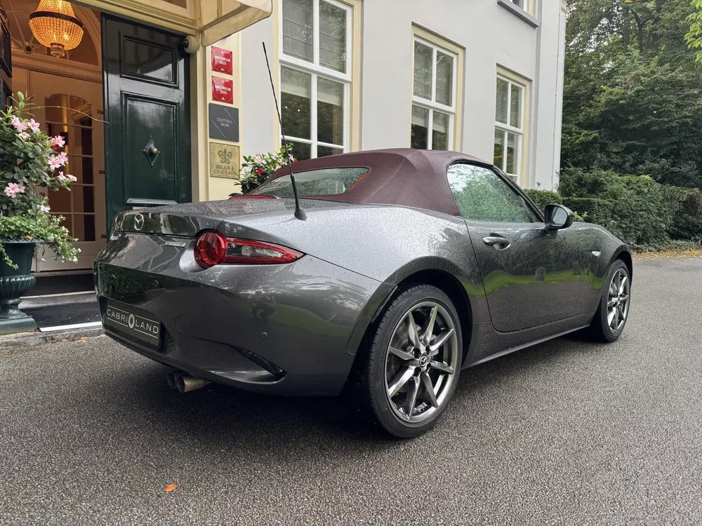 Mazda MX-5 2.0 SkyActiv-G 184 Sakura uit 2021, foto 10