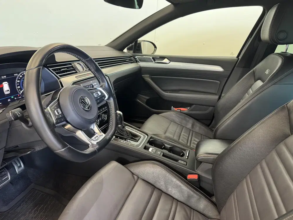 Volkswagen Passat 1.5 TSI Highline Business R uit 2019, foto 10