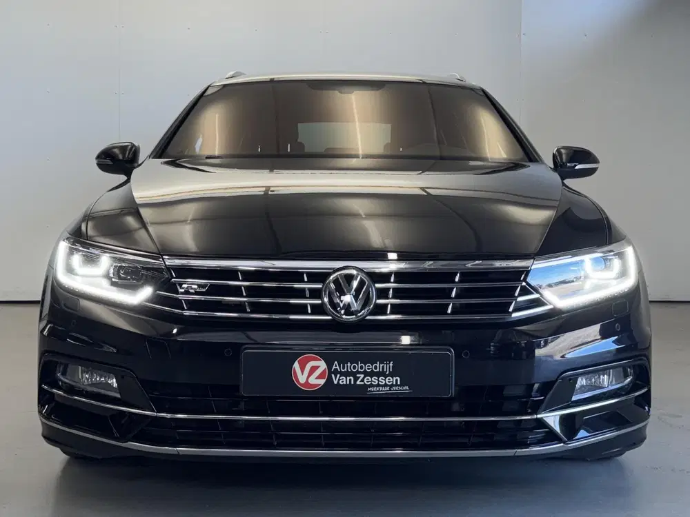 Volkswagen Passat 1.5 TSI Highline Business R uit 2019, foto 2