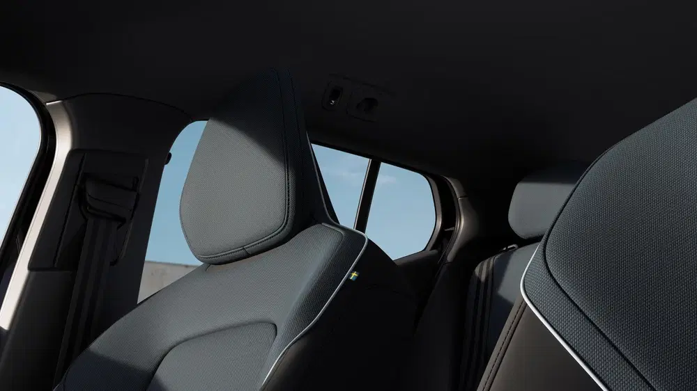 Volvo EX30 P5 PLUS 51 kWh -HARMAN uit 2026, foto 8