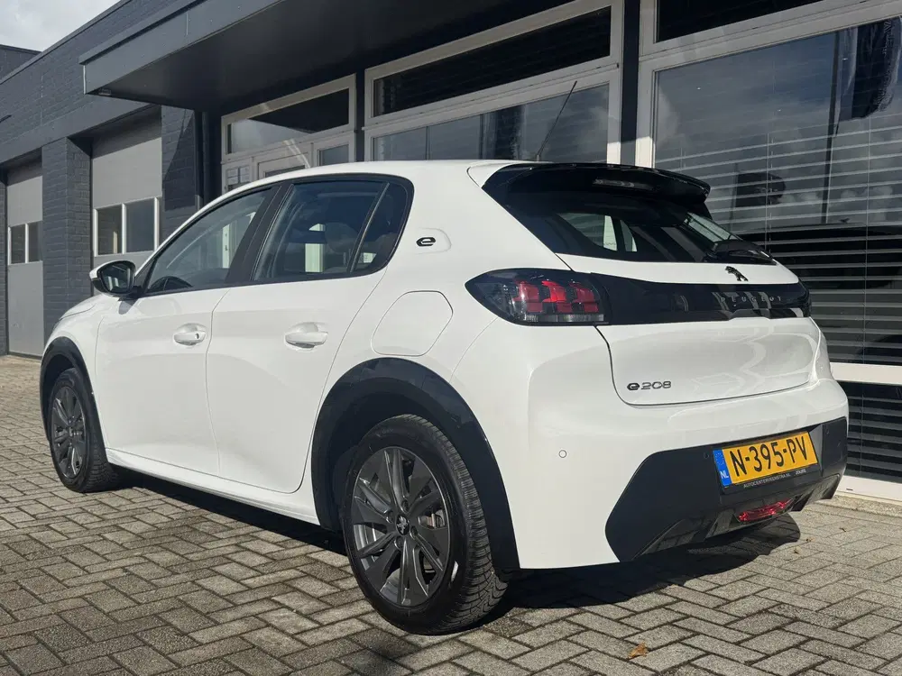 Peugeot 208 EV 50 kWh uit 2021, foto 5