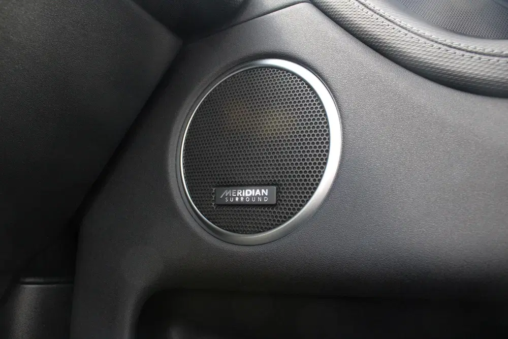 Land Rover Discovery Sport P270e Business Landmark Edition uit 2026, foto 12