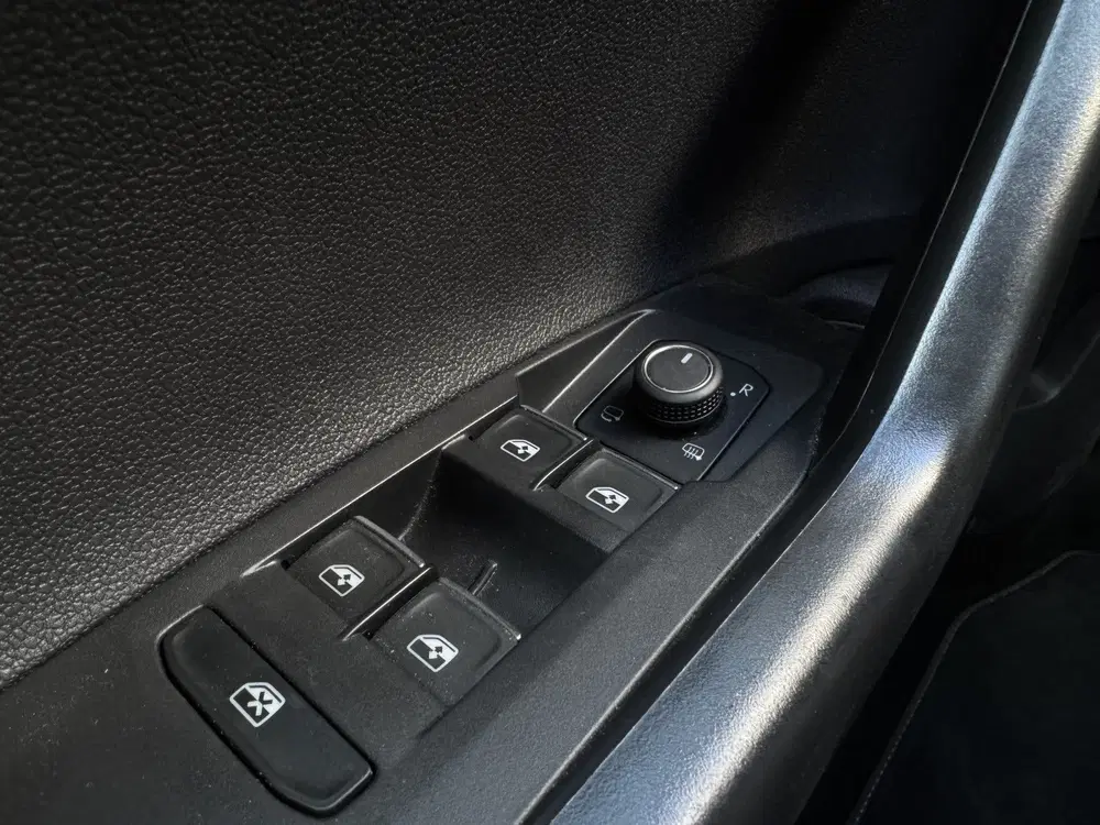 Volkswagen Taigo 1.5 TSI R-Line 150 pk Panoramadak uit 2023, foto 12