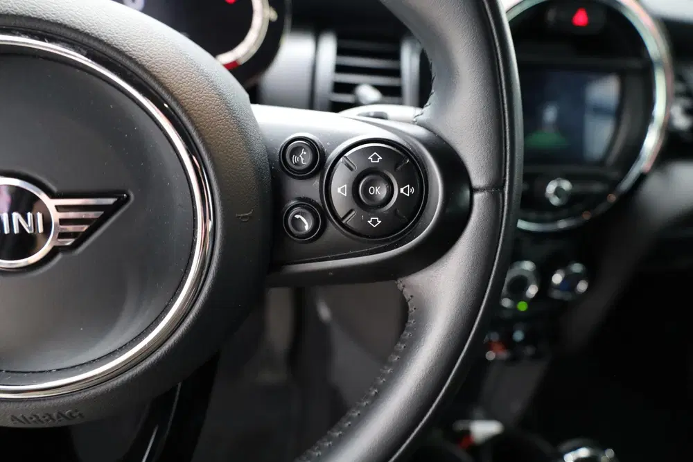 Mini Cooper Cooper uit 2021, foto 11