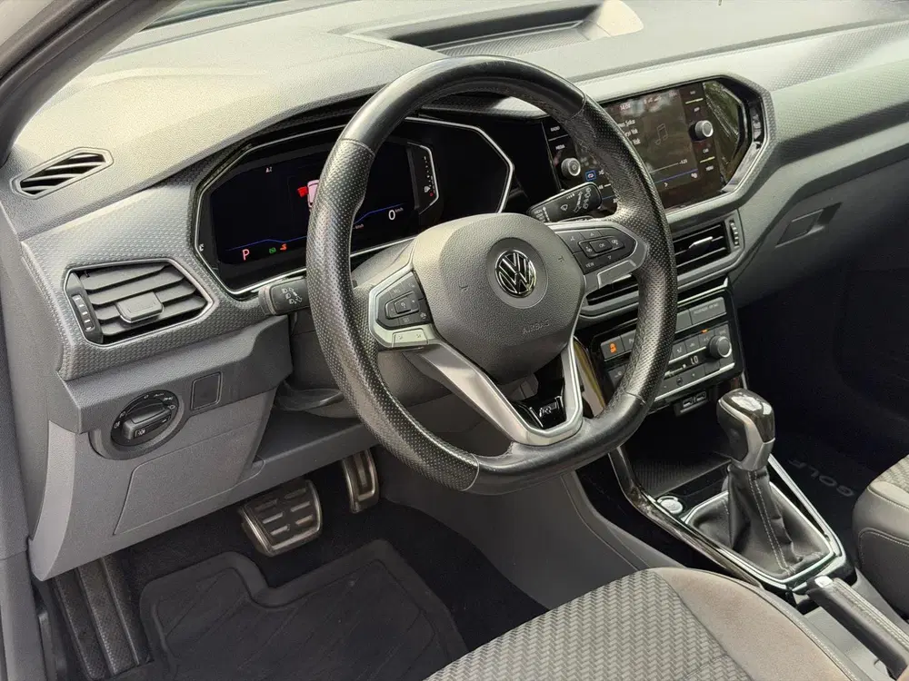 Volkswagen T-Cross 1.0 TSI R-line uit 2019, foto 14