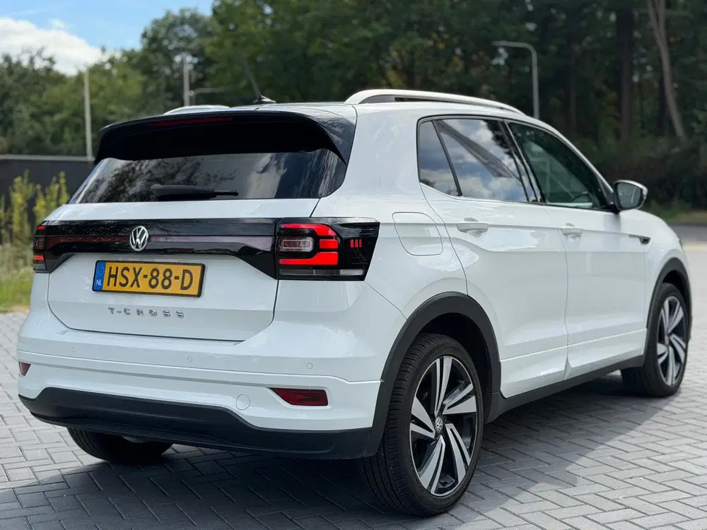 Volkswagen T-Cross 1.0 TSI R-line uit 2019, foto 7