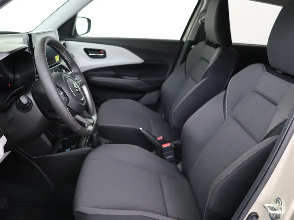 Suzuki Swift 1.2 Select Smart Hybrid uit 2026, foto 8